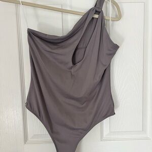 SHEIN Gray Twist Halter Bodysuit – Size L